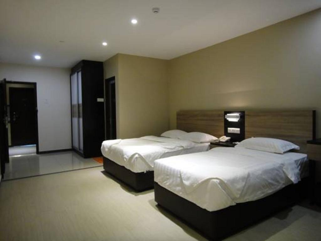 Galaxy Hotel Simpang Ampat  Værelse billede