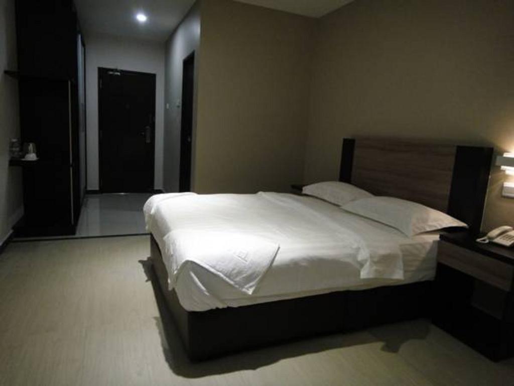Galaxy Hotel Simpang Ampat  Eksteriør billede