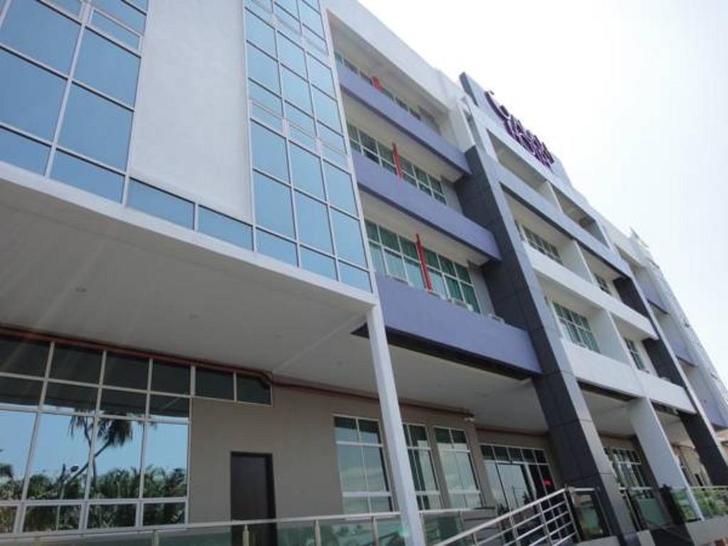 Galaxy Hotel Simpang Ampat  Eksteriør billede